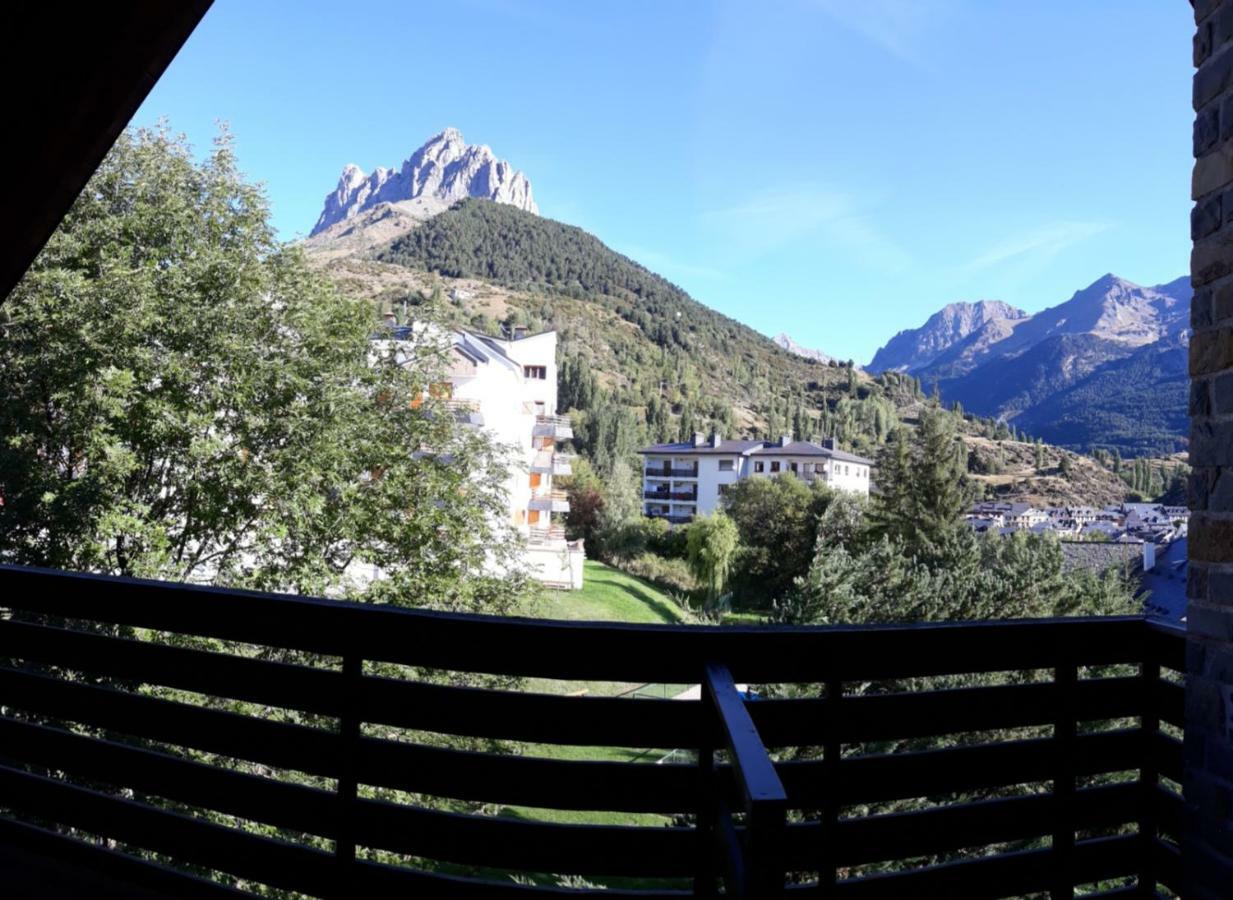 Excelsior. Espectacular Y Exclusivo Apartamento En Sallent De Gallego. Zewnętrze zdjęcie